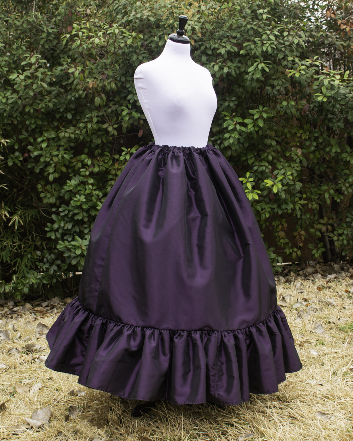 Irregular ruffle fishtail skirt in purple main image 0